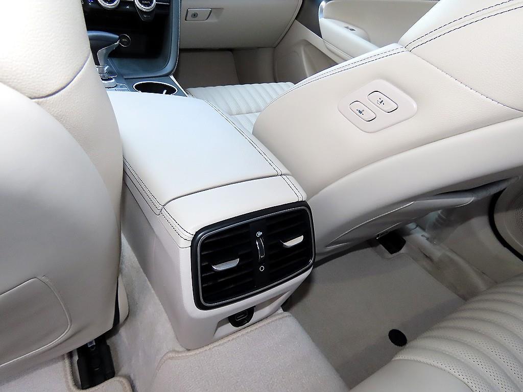 Genesis G70 2021 Blanco - Importación desde Corea - HF Imports Iquique - Foto 18