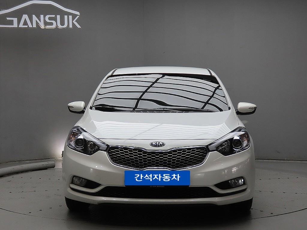 KIA K3 2013 Blanco - Importación desde Corea - HF Imports Iquique - Foto 1