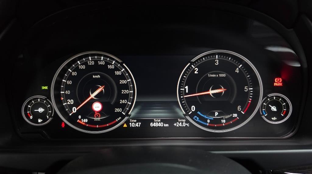 BMW X6 - Vista 8