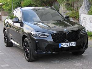 BMW X4 - Vista 4