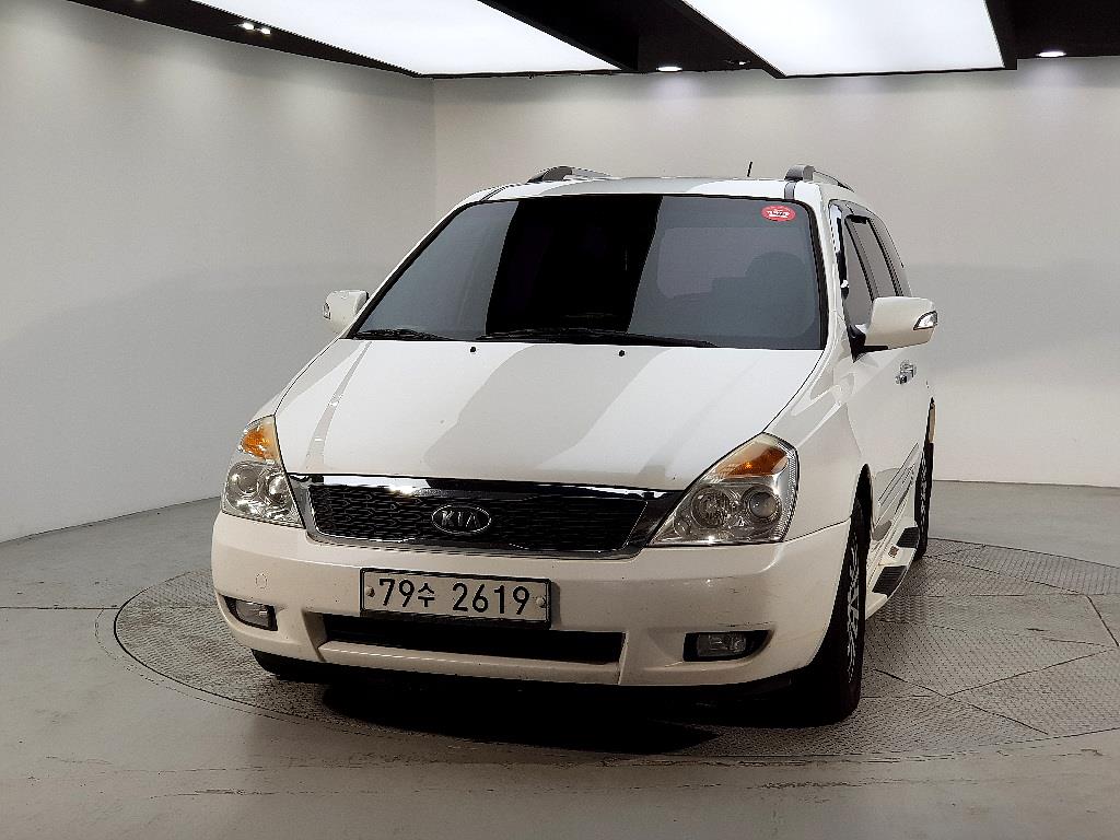 KIA Carnival - Vista 2