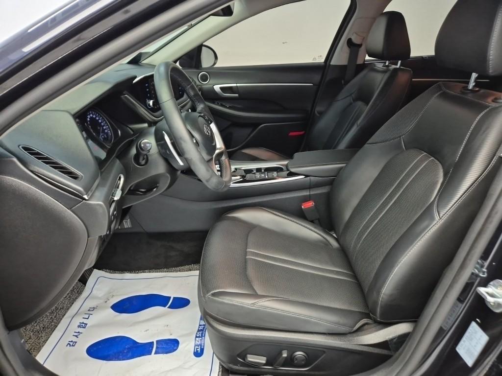 HYUNDAI Sonata - Vista 11