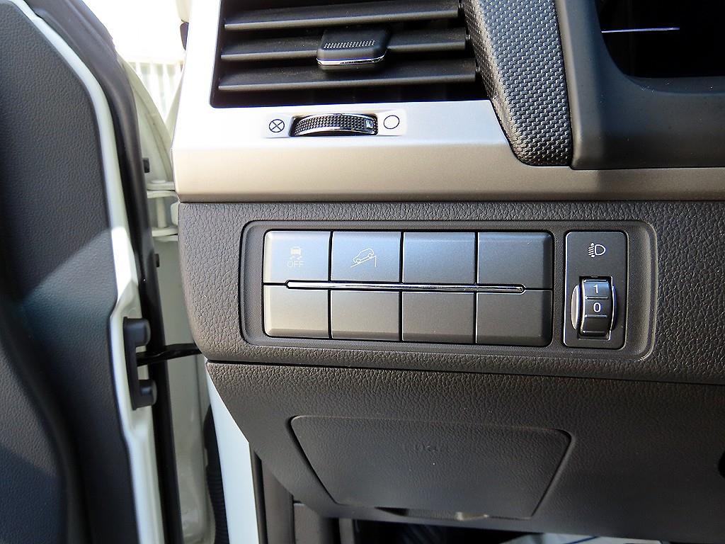 Ssangyong Rexton - Vista 12