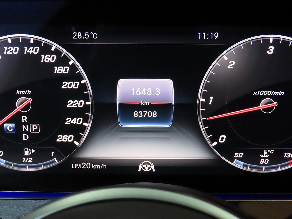 Mercedes Benz CLS Class - Vista 9