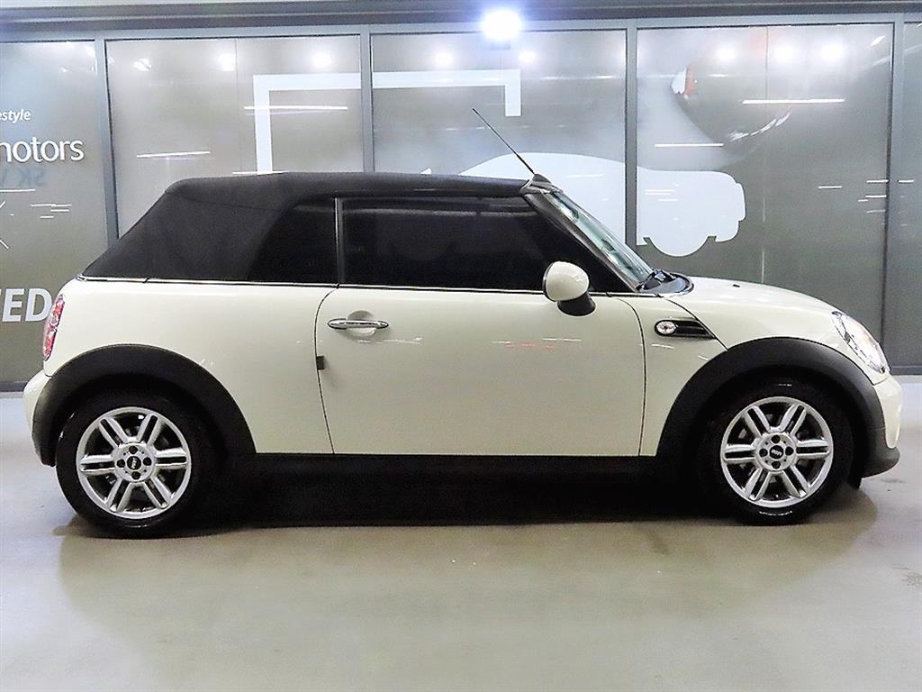 Mini Cooper Convertible - Vista 3