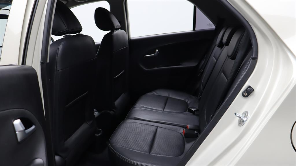 KIA Morning 2013 the color of pearl - Importación desde Corea - HF Imports Iquique - Foto 9