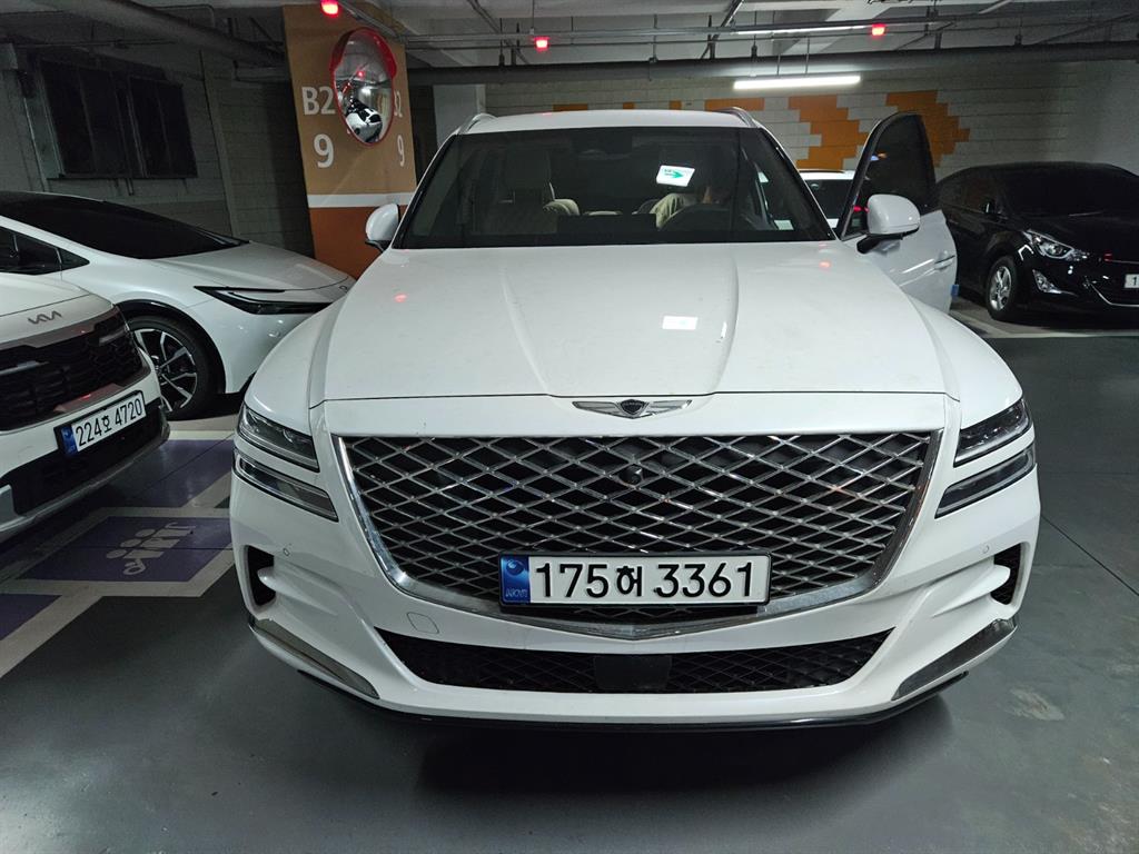 Genesis GV80 2023 Blanco - Importación desde Corea - HF Imports Iquique - Foto 1