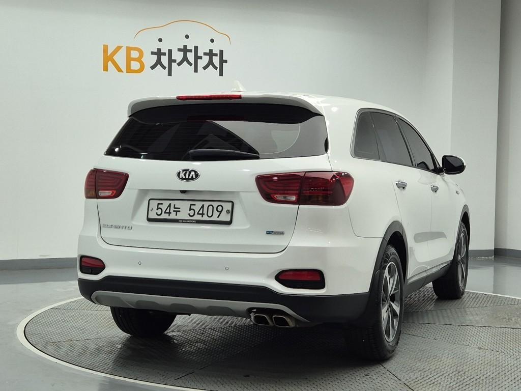 KIA Sorento - Vista 3