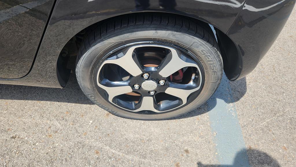 KIA Ray - Vista 5