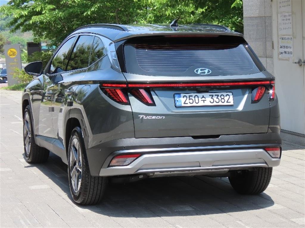 HYUNDAI Tucson - Vista 7