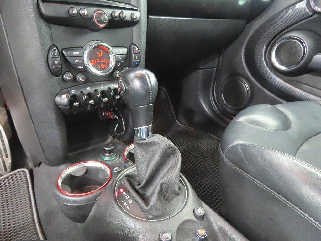 Mini Cooper Convertible 2012 Blanco - Importación desde Corea - HF Imports Iquique - Foto 13