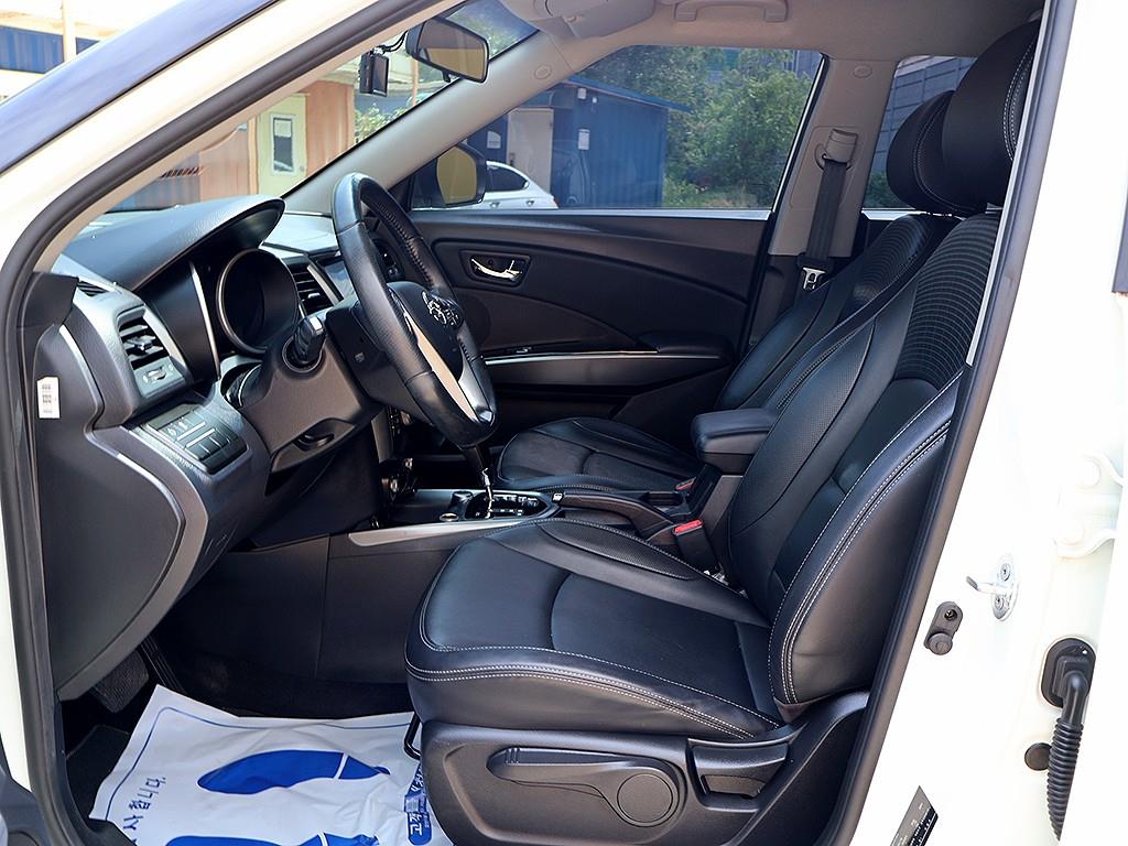 Ssangyong Tivoli 2018 Blanco - Importación desde Corea - HF Imports Iquique - Foto 11