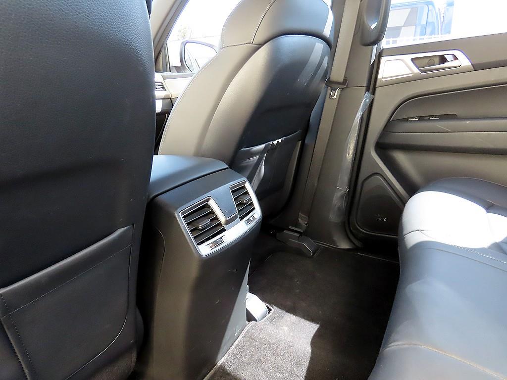 Ssangyong Rexton 2019 Blanco - Importación desde Corea - HF Imports Iquique - Foto 16