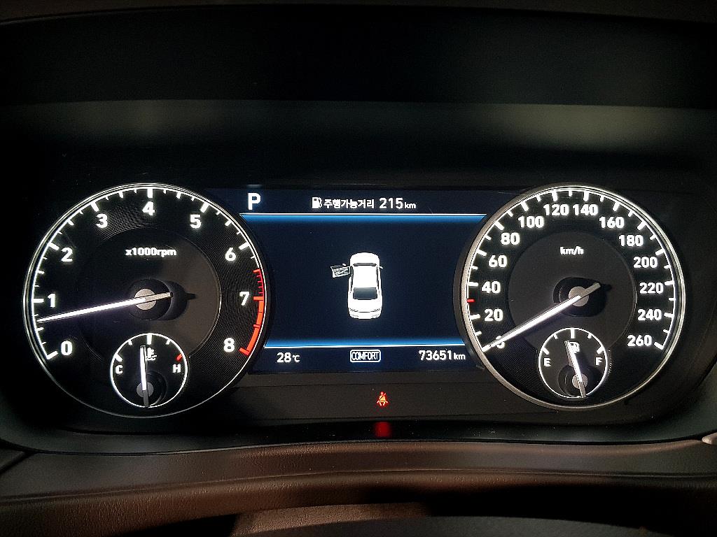 Genesis G90 - Vista 7