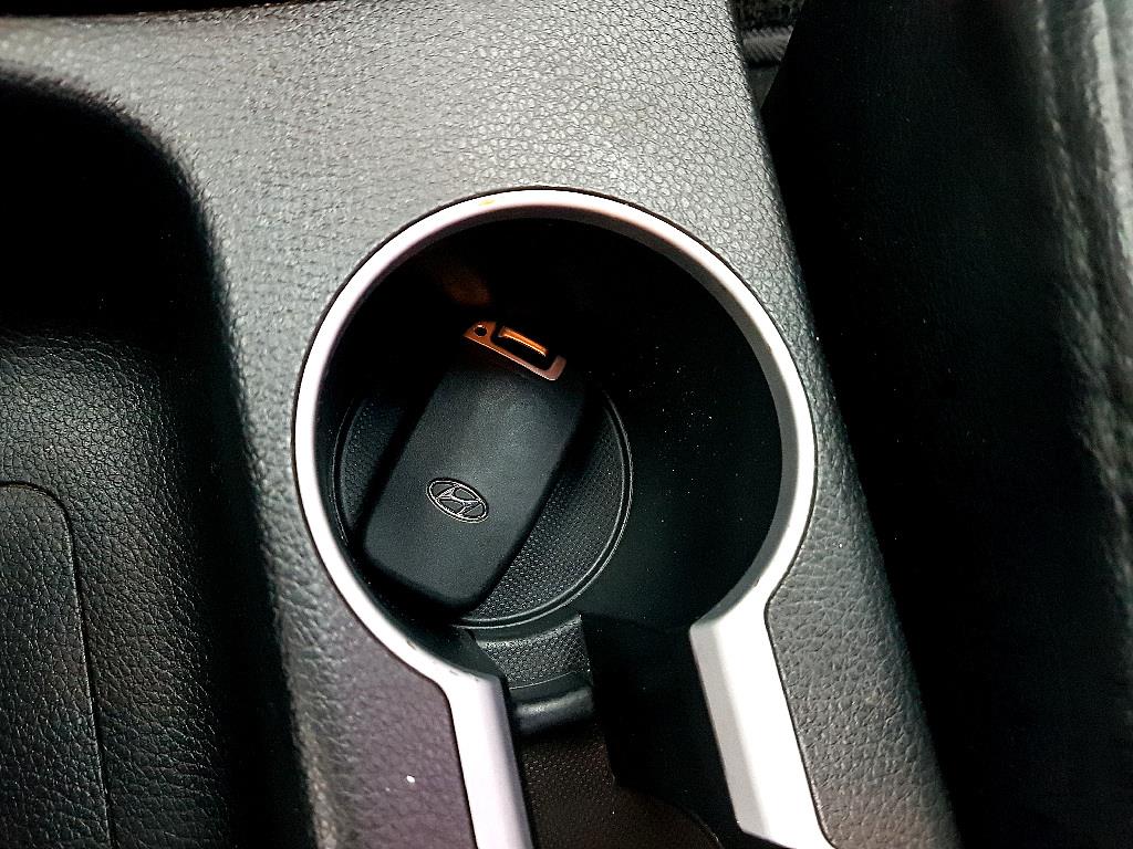 HYUNDAI i30 2014 Blanco - Importación desde Corea - HF Imports Iquique - Foto 14