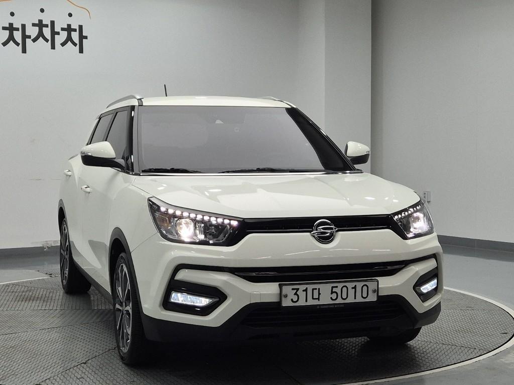 Ssangyong Tivoli - Vista 2