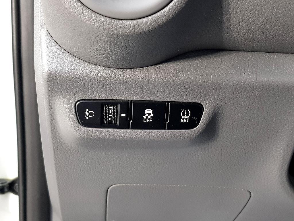 KIA Morning - Vista 11