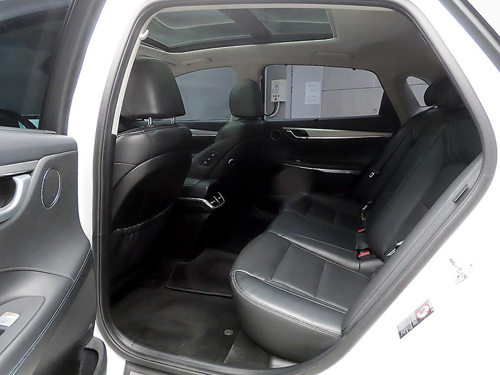 HYUNDAI Grandeur - Vista 6