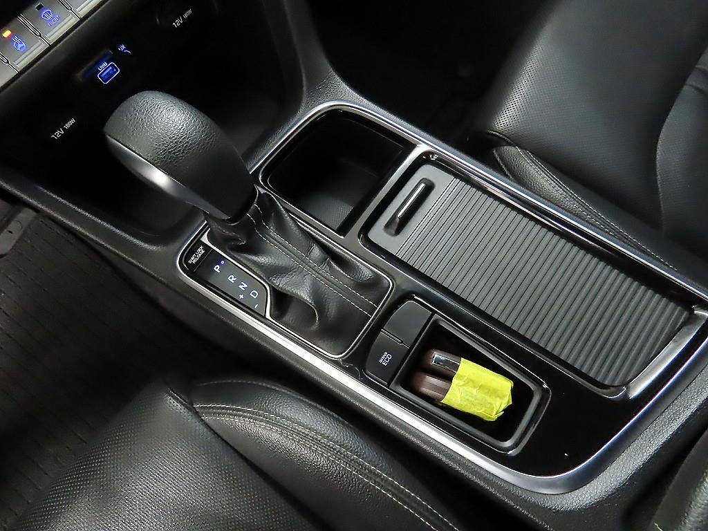 HYUNDAI Sonata - Vista 10
