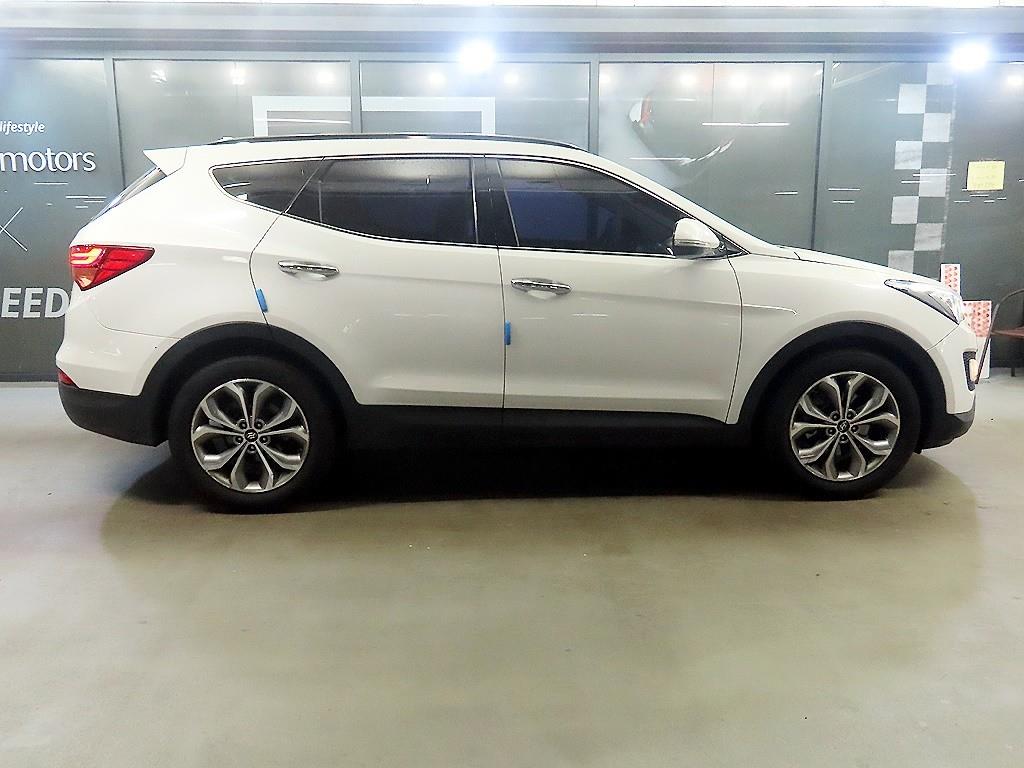 HYUNDAI Santa Fe - Vista 3