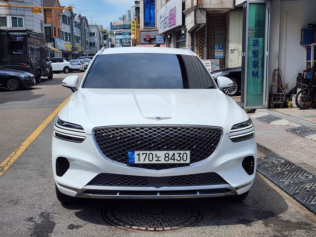 Genesis GV70 2021 Blanco - Importación desde Corea - HF Imports Iquique - Foto 1