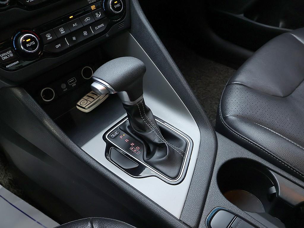 KIA Niro 2018 Verde - Importación desde Corea - HF Imports Iquique - Foto 10