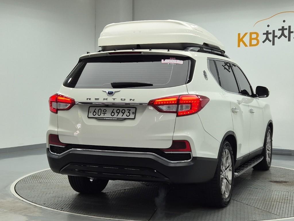 Ssangyong Rexton - Vista 4