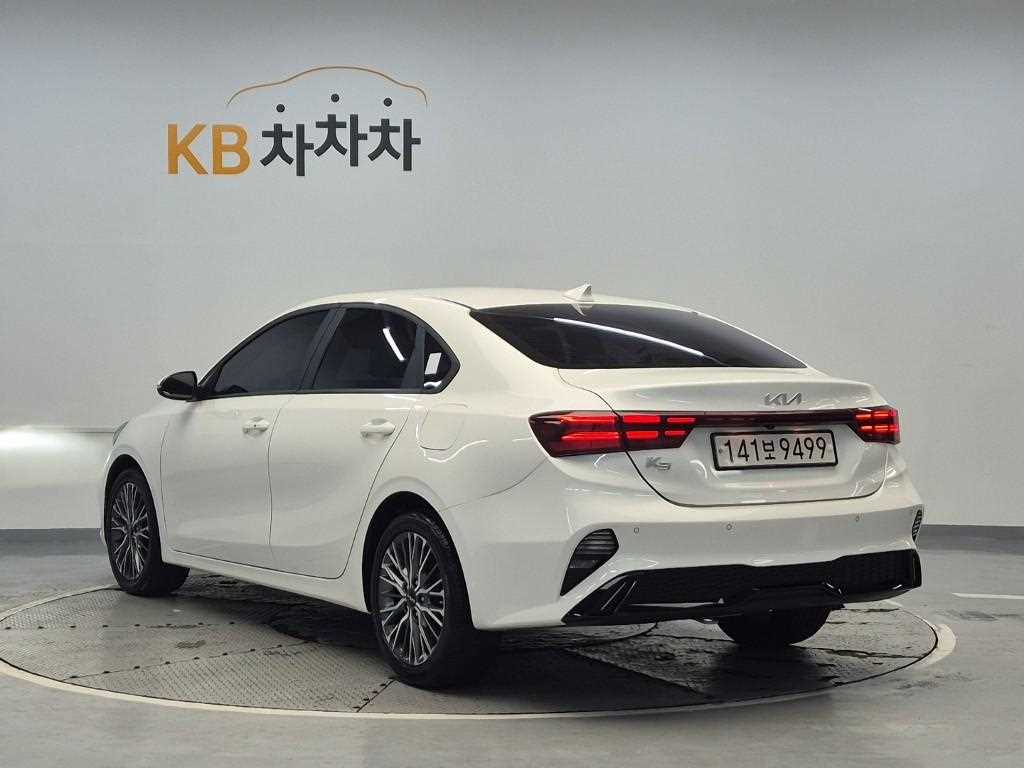 KIA K3 - Vista 2