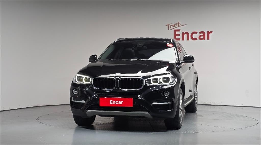 BMW X6 - Vista 3