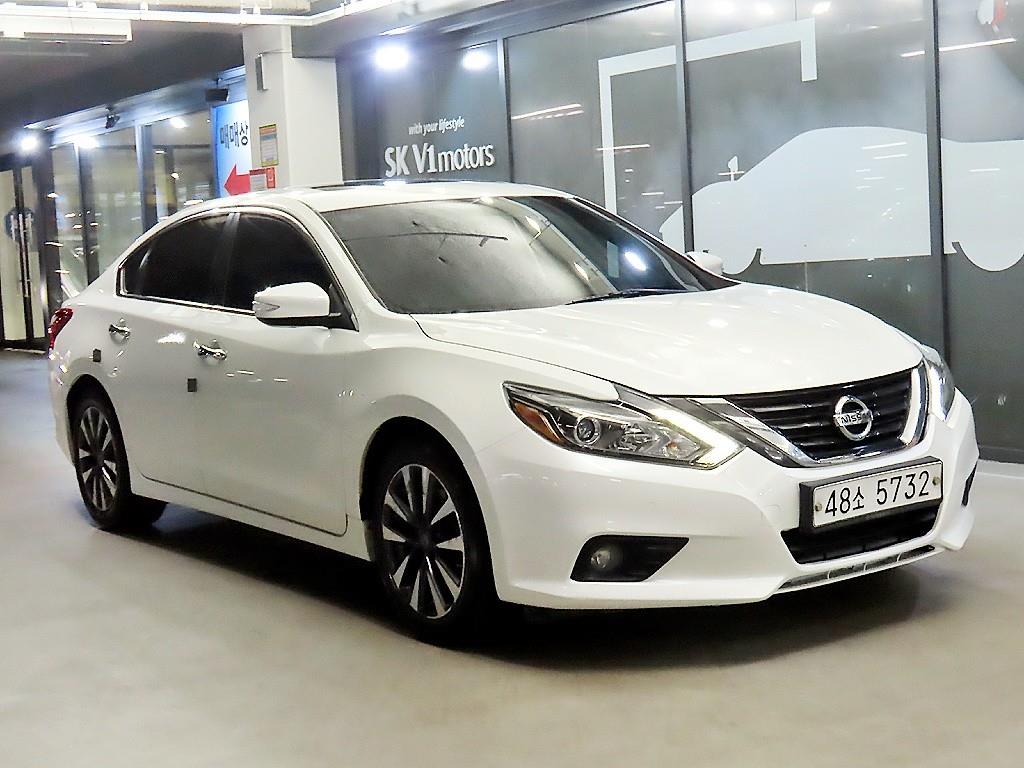 Nissan Altima 2017 Blanco - Importación desde Corea - HF Imports Iquique - Foto 1