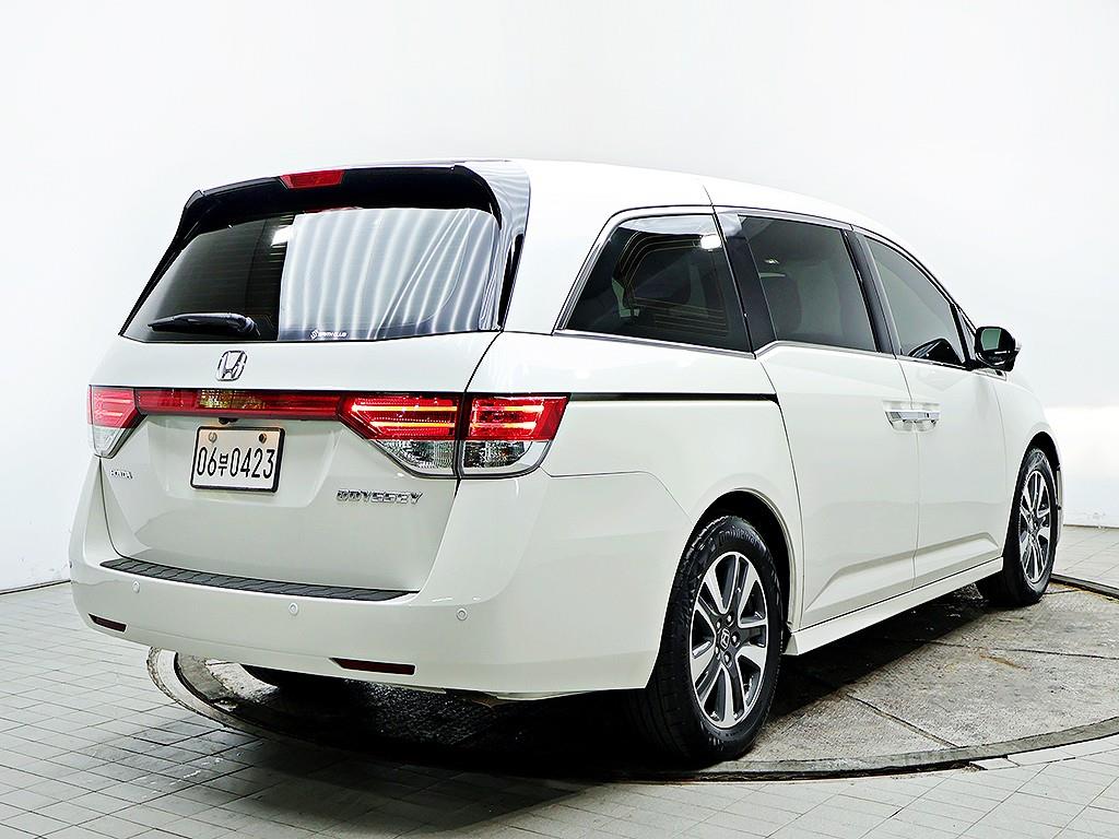 Honda Odyssey - Vista 7