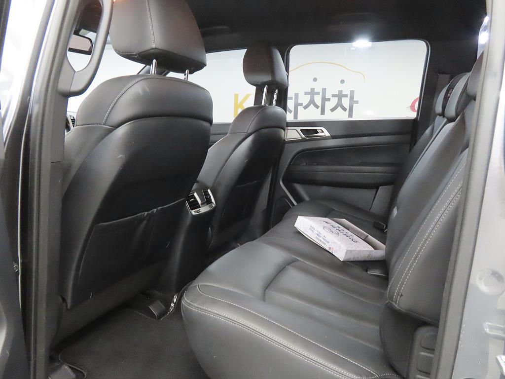 Ssangyong Rexton - Vista 6
