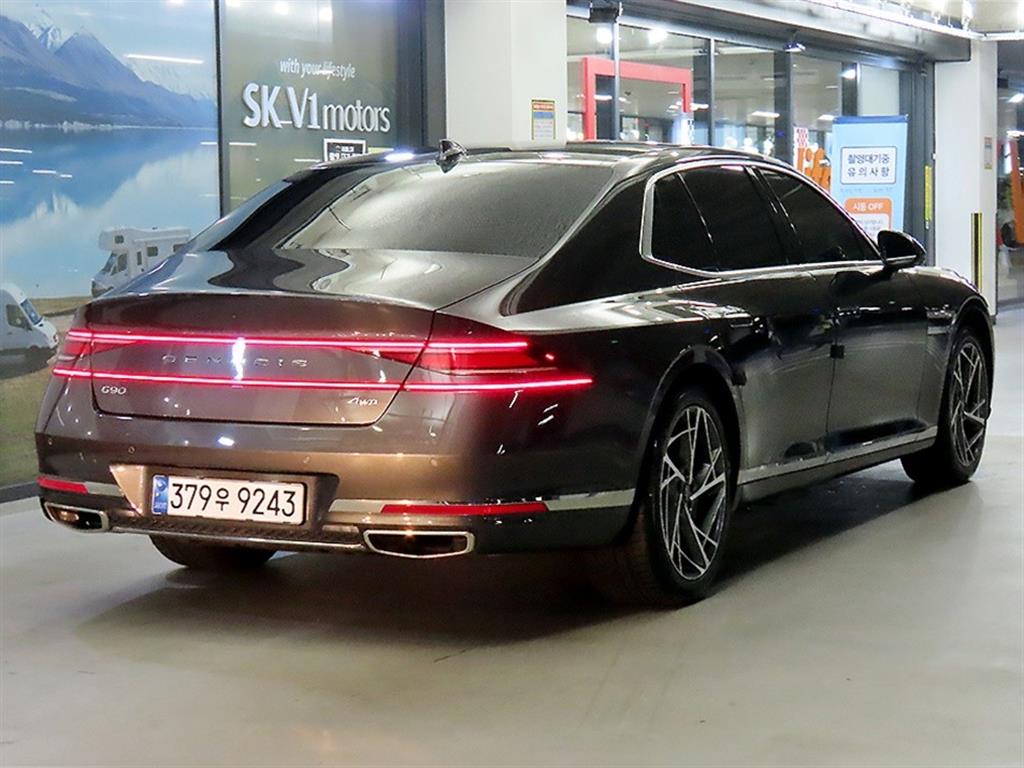 Genesis G90 - Vista 4