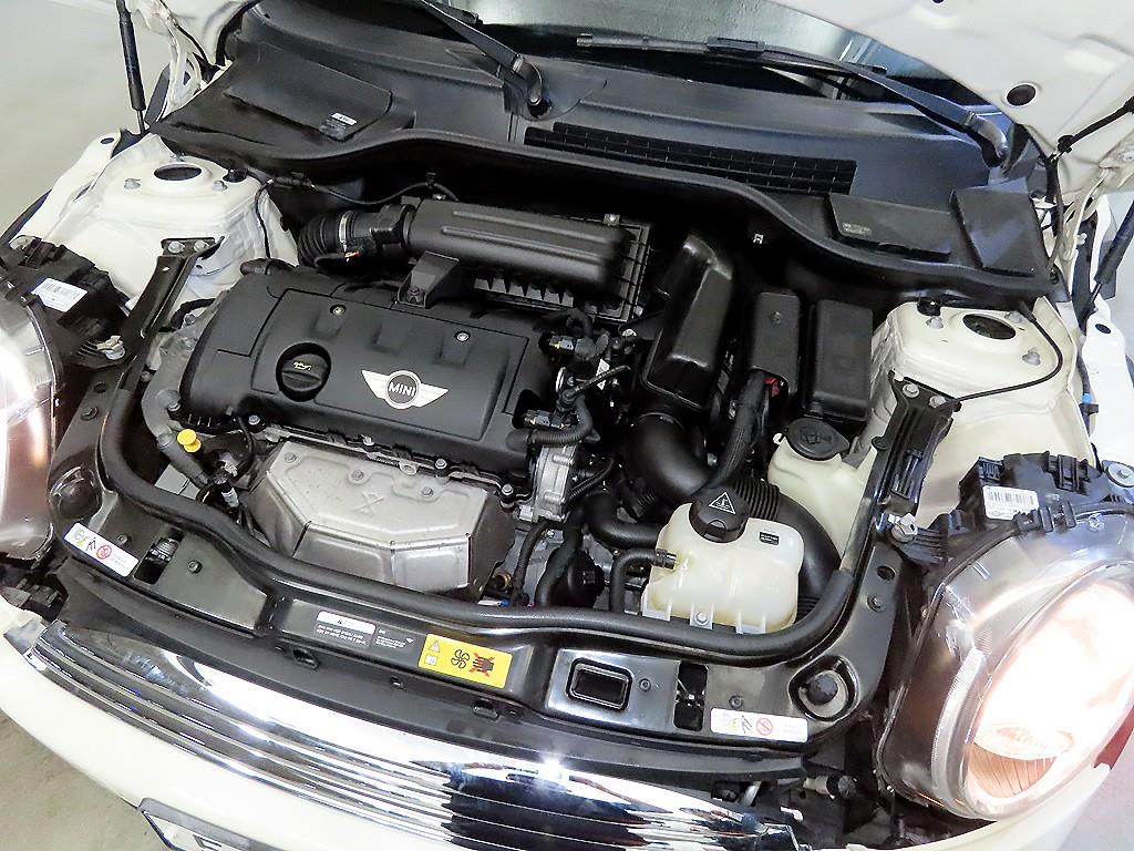 Mini Cooper Convertible 2014 Blanco - Importación desde Corea - HF Imports Iquique - Foto 19