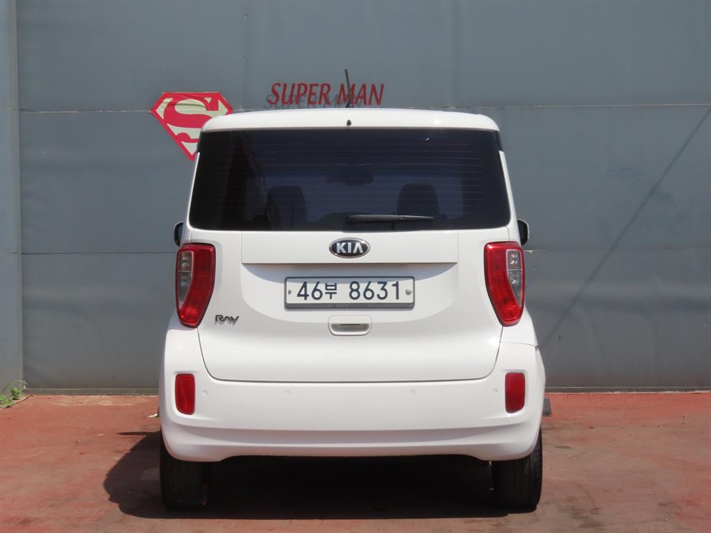 KIA Ray - Vista 5