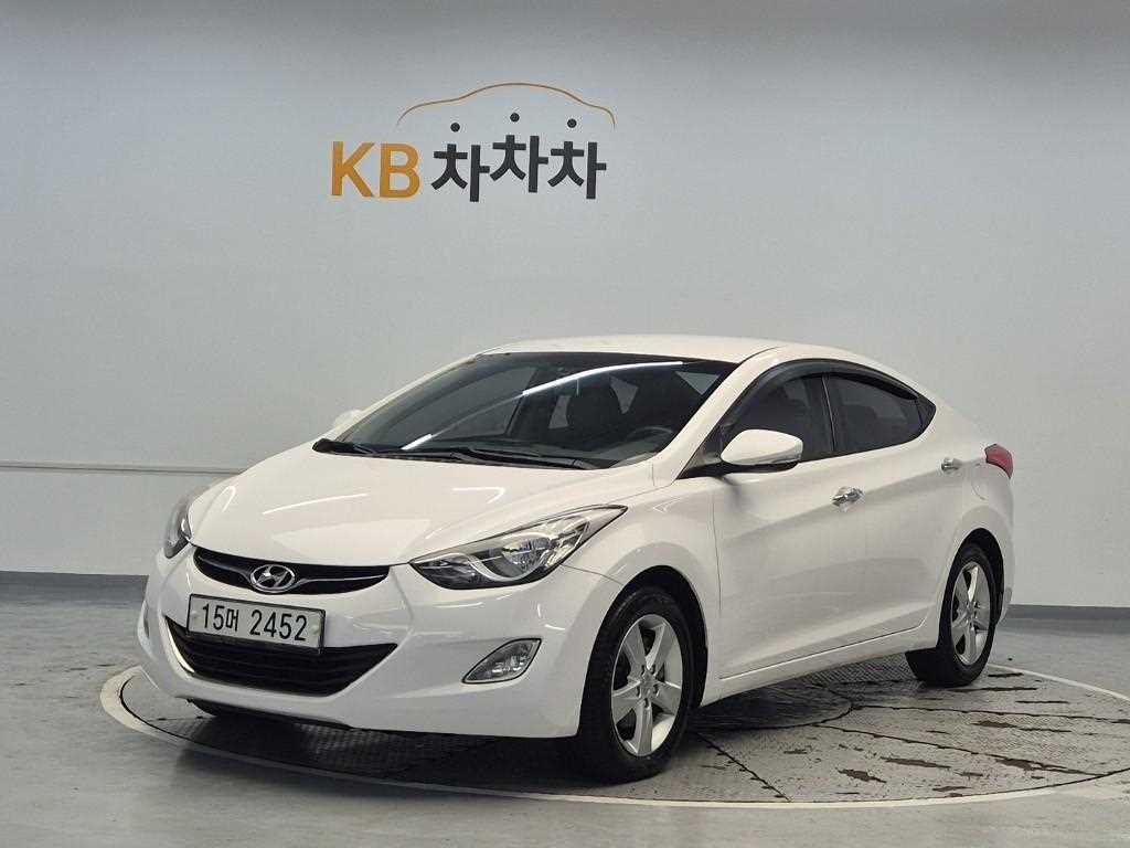 HYUNDAI Avante 2012 Blanco - Importación desde Corea - HF Imports Iquique - Foto 1