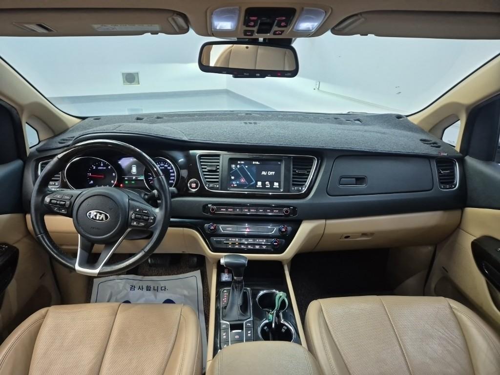 KIA Carnival 2020 Negro - Importación desde Corea - HF Imports Iquique - Foto 18