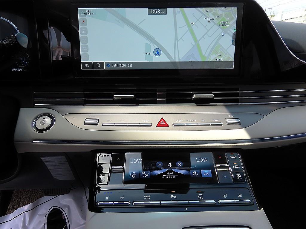 HYUNDAI Grandeur - Vista 12