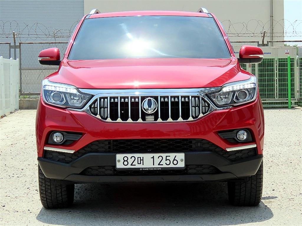 Ssangyong Rexton 2019 Rojo - Importación desde Corea - HF Imports Iquique - Foto 1