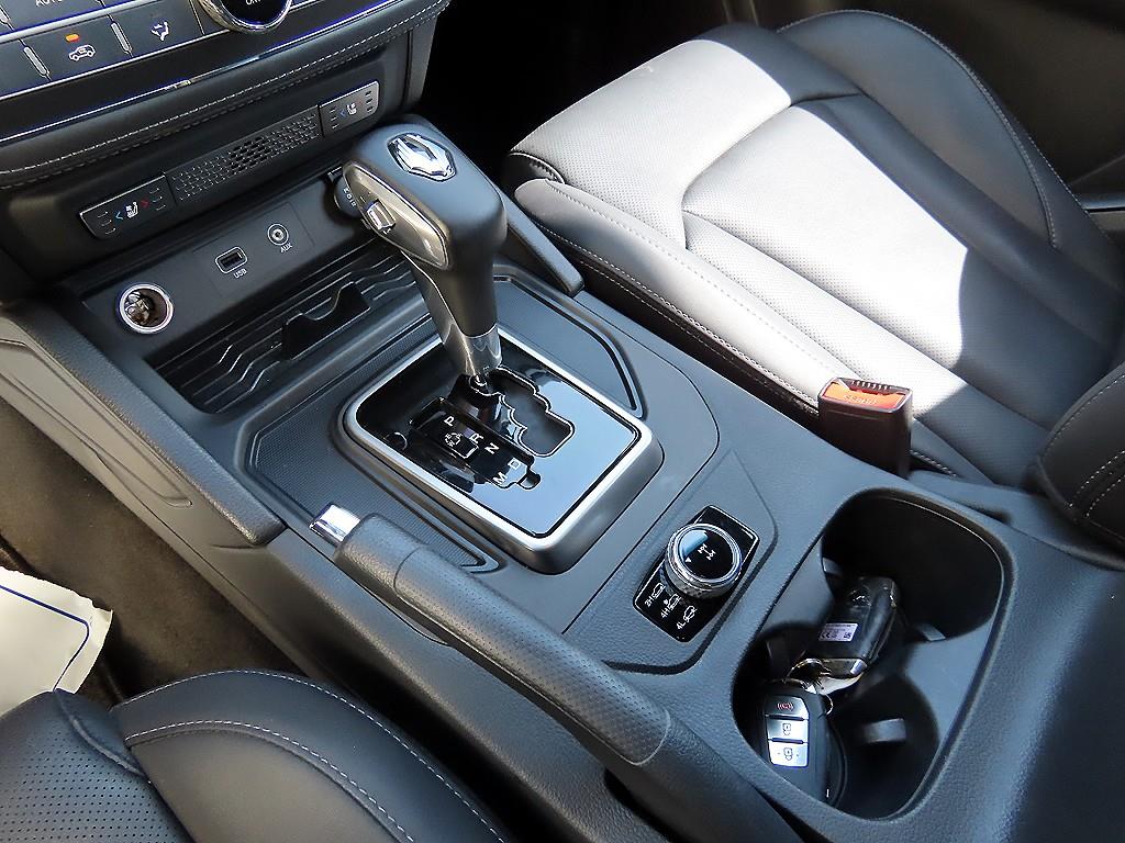 Ssangyong Rexton - Vista 10