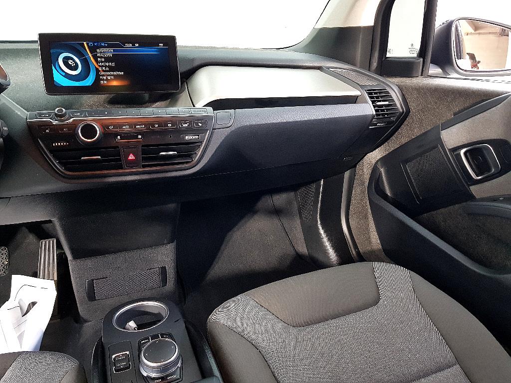 BMW i3 - Vista 10