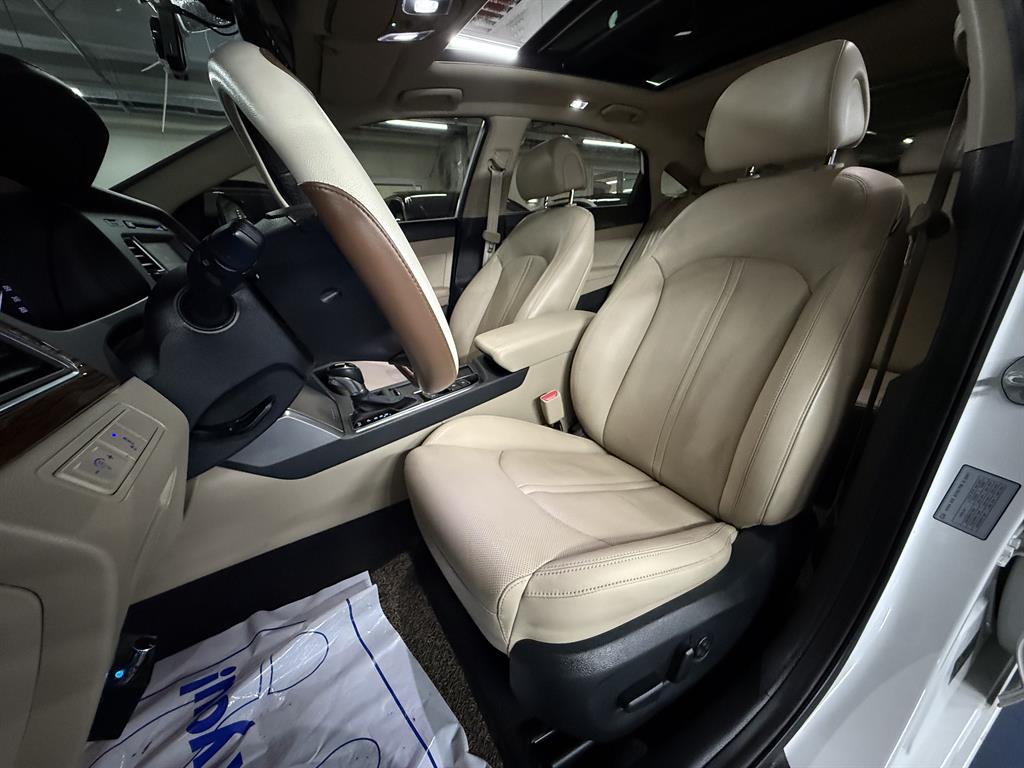 HYUNDAI Sonata - Vista 6