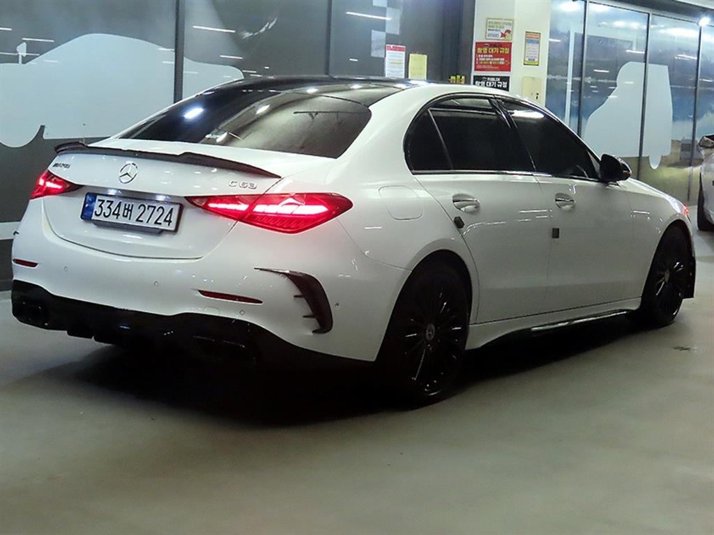Mercedes Benz C Class - Vista 4