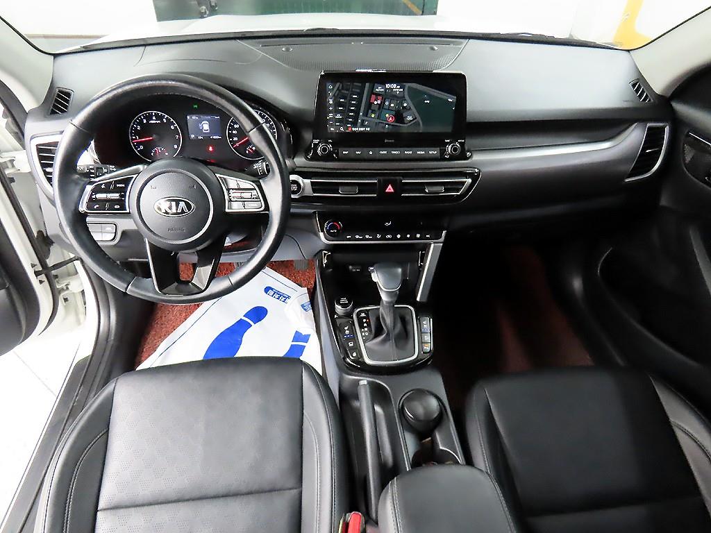 KIA Seltos - Vista 7