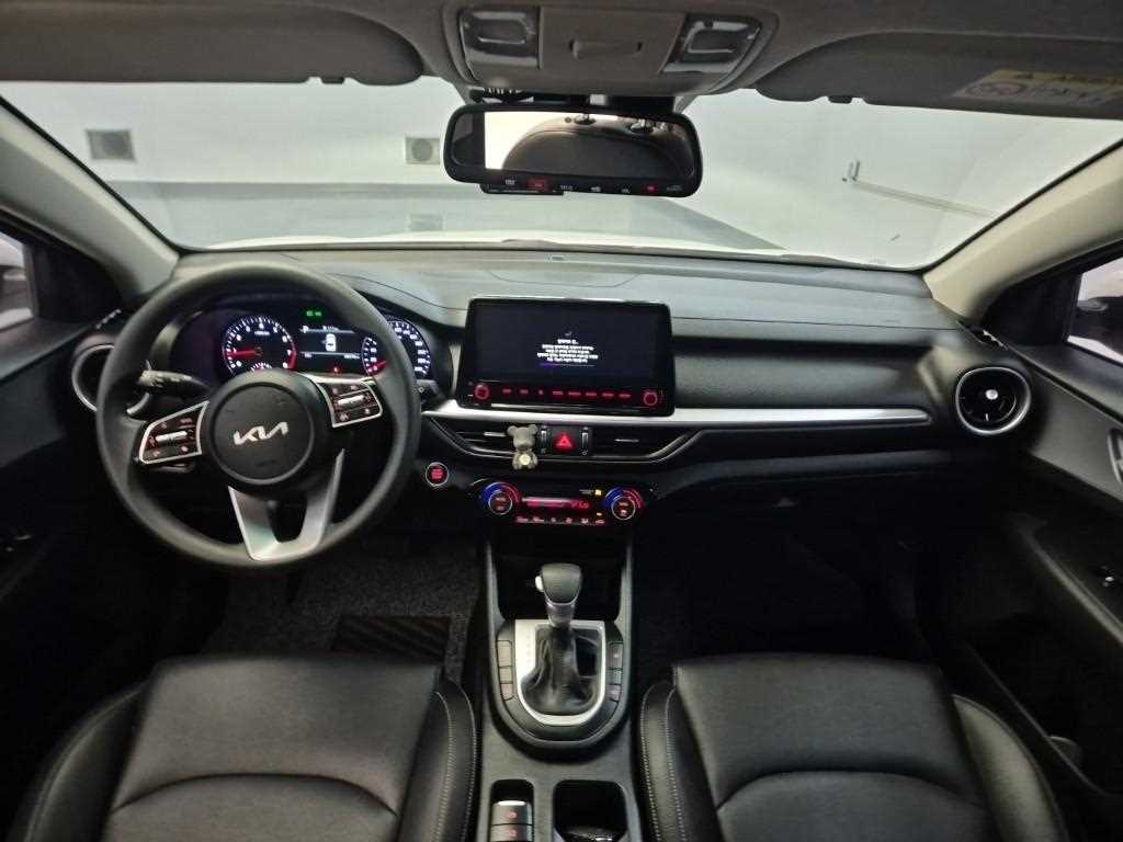 KIA K3 - Vista 7