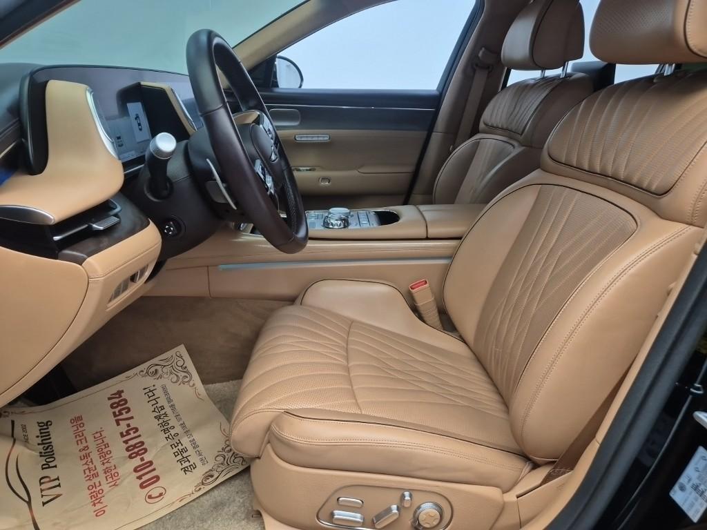 Genesis G90 - Vista 5