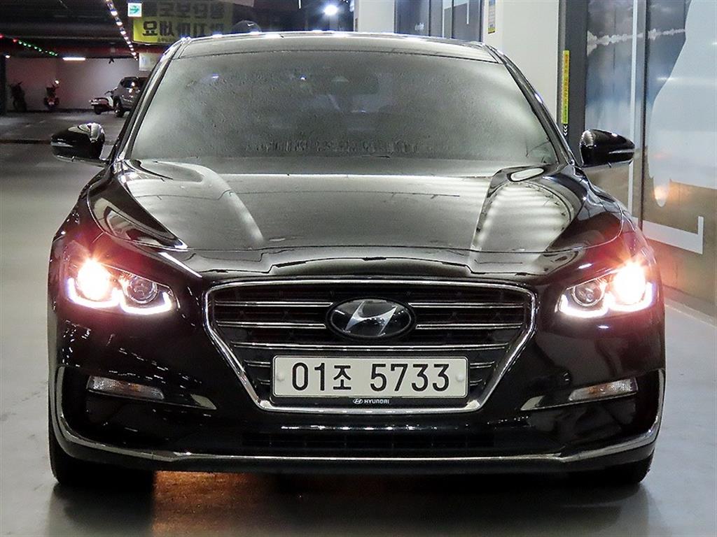 HYUNDAI Grandeur - Vista 2