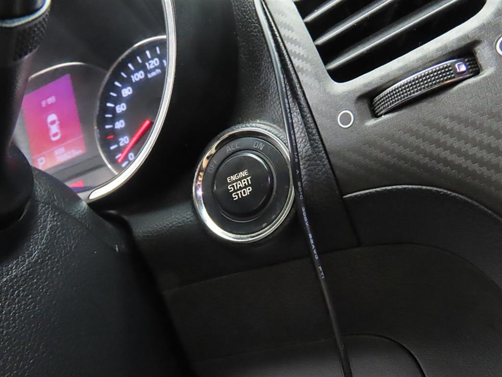KIA K3 - Vista 10