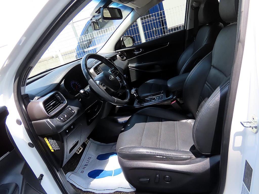 KIA Sorento - Vista 5