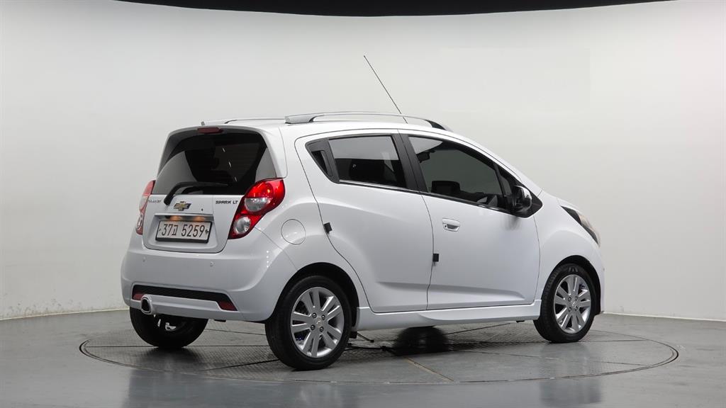 Chevrolet Spark - Vista 2